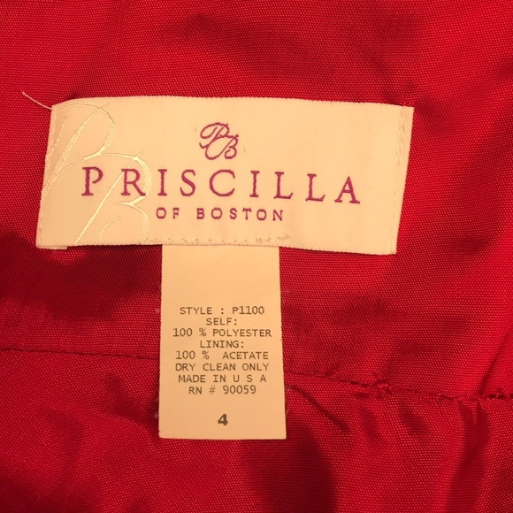 Beautiful red evening gown - Picture 4 of 4